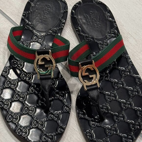 Gucci Authentic GG Logo Stripe Thong Sandals - Picture 7 of 14